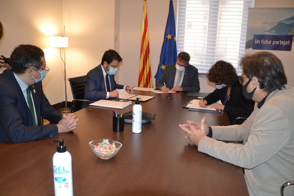 Firma del conveni i de l'obertura de l'oficina tènica