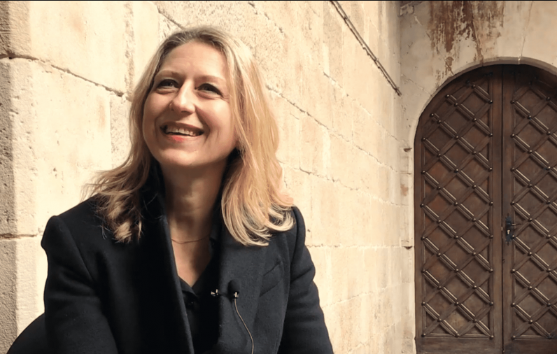 Mireia González Antó, al pati de lIEI